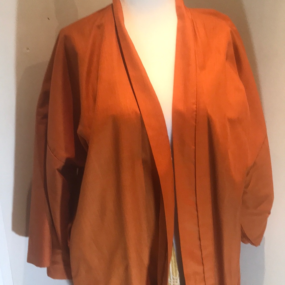 “VINTAGE” MCM Fabric Style Reversable EUC Robe. - Picture 12 of 13